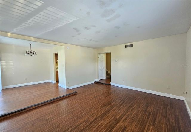 7602 W POWHATAN AVENUE 2, Tampa, FL 33615