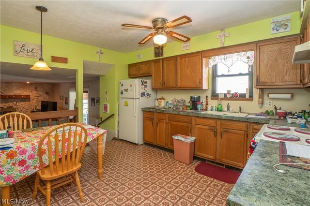 3985 36th Street NW, Canton, OH 44718