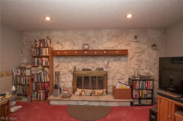 3985 36th Street NW, Canton, OH 44718