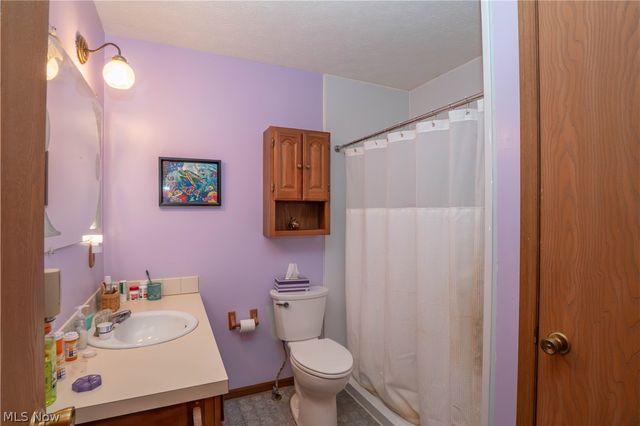 3985 36th Street NW, Canton, OH 44718