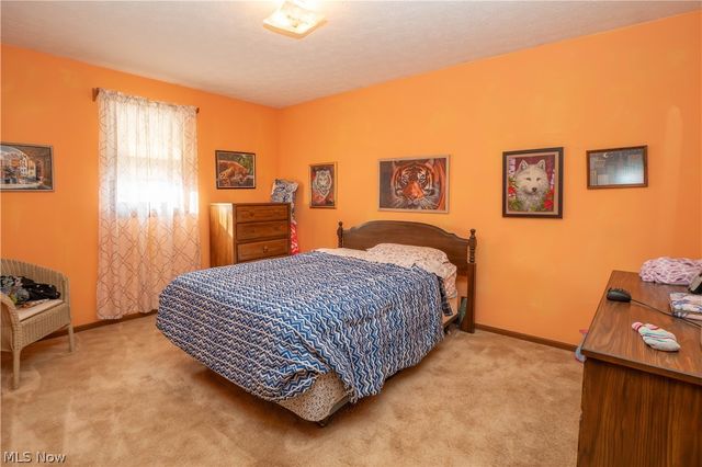 3985 36th Street NW, Canton, OH 44718