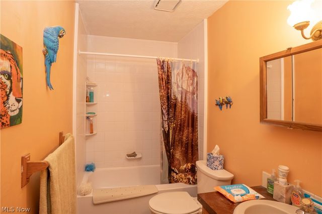 3985 36th Street NW, Canton, OH 44718