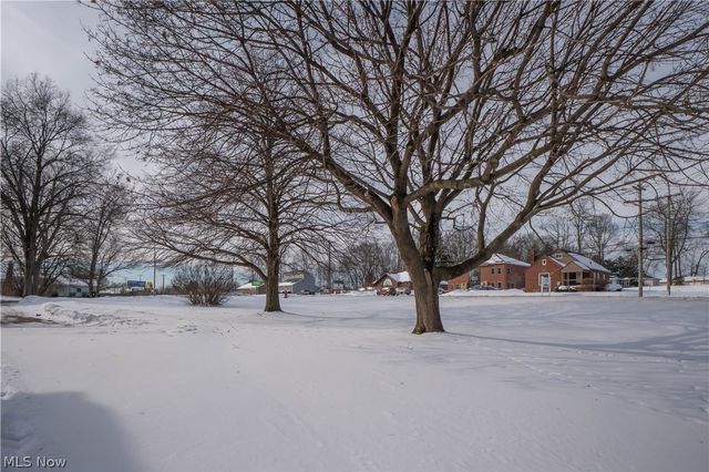 3985 36th Street NW, Canton, OH 44718