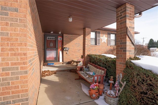 3985 36th Street NW, Canton, OH 44718