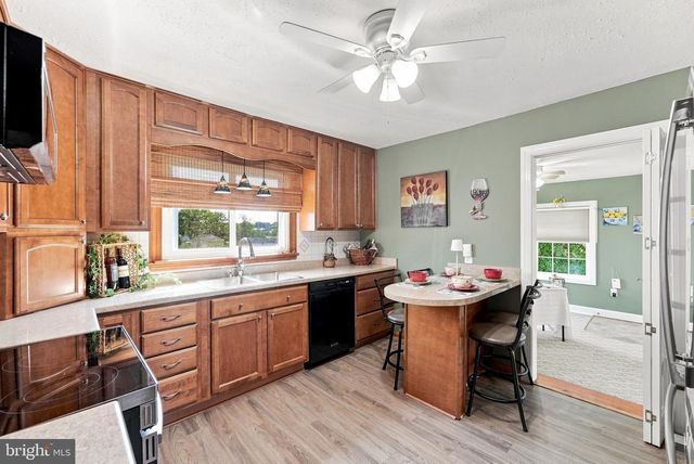 525 FIRST ST., Culpeper, VA 22701