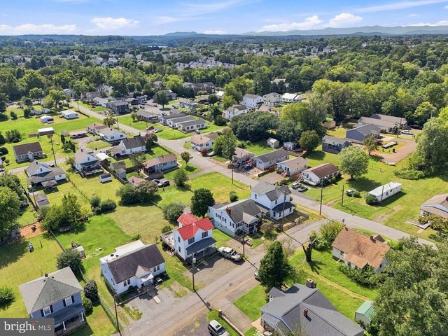 525 FIRST ST., Culpeper, VA 22701