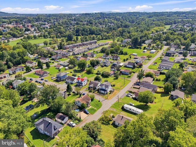 525 FIRST ST., Culpeper, VA 22701