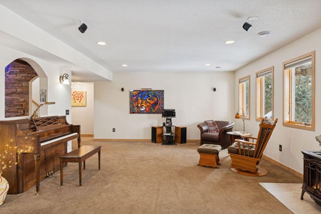 2215 Greenfield Drive E, Northfield, MN 55057