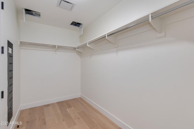 4849 N Camelback Ridge Drive A202, Scottsdale, AZ 85251