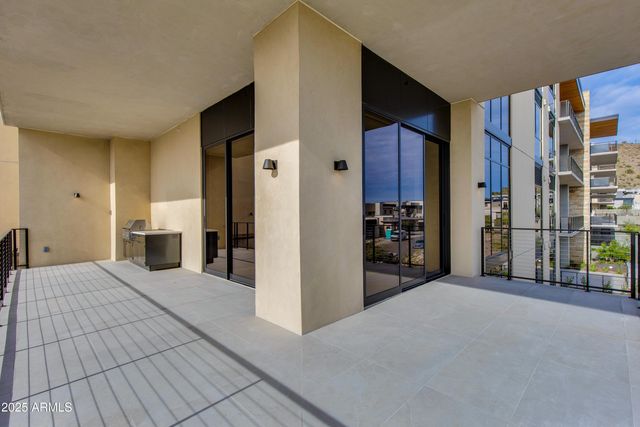 4849 N Camelback Ridge Drive A202, Scottsdale, AZ 85251