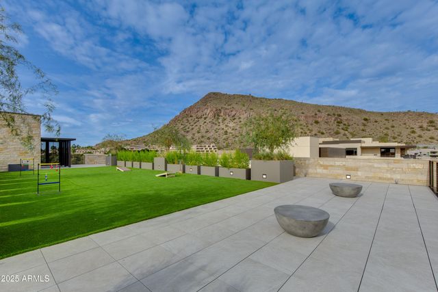 4849 N Camelback Ridge Drive A202, Scottsdale, AZ 85251