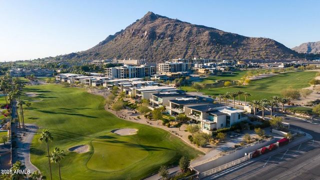 4849 N Camelback Ridge Drive A202, Scottsdale, AZ 85251