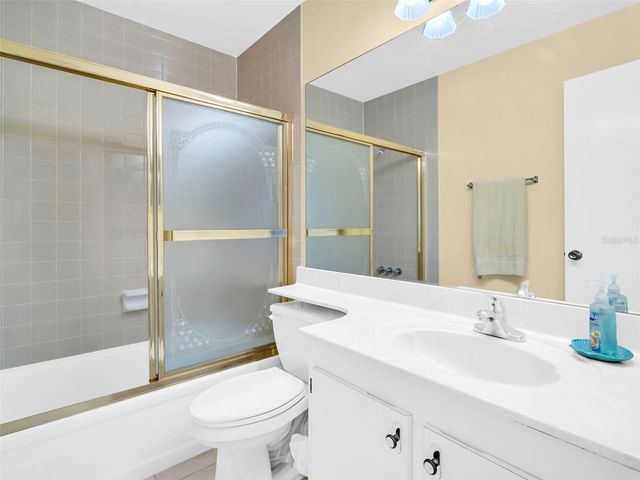 656 WINDRUSH BAY DRIVE 656, Tarpon Springs, FL 34689