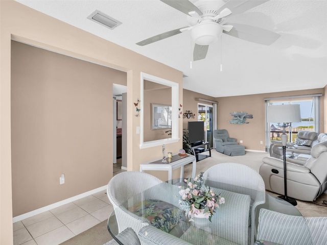 656 WINDRUSH BAY DRIVE 656, Tarpon Springs, FL 34689