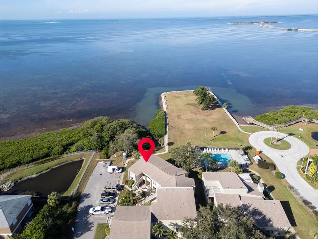656 WINDRUSH BAY DRIVE 656, Tarpon Springs, FL 34689