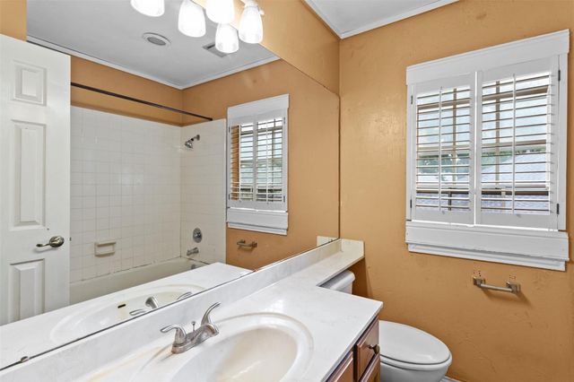 11105 Forest Breeze, Live Oak, TX 78233