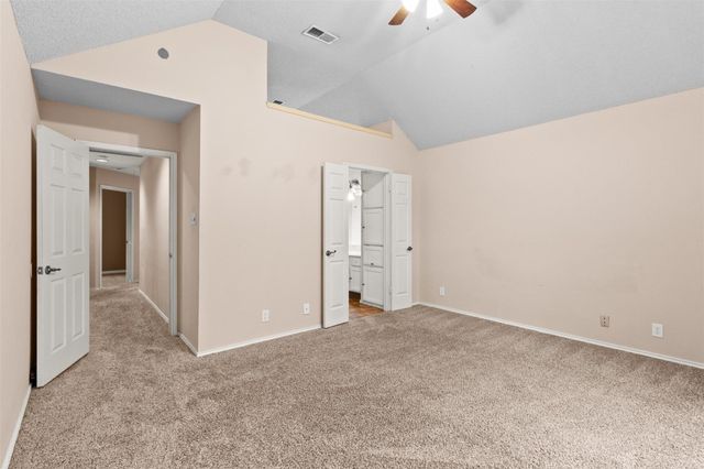 11105 Forest Breeze, Live Oak, TX 78233