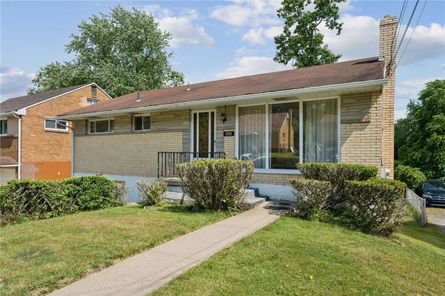7867 Mark Dr, Penn Hills, PA 15147