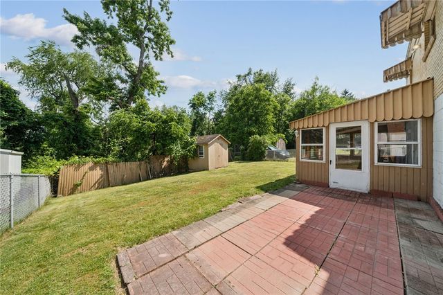 7867 Mark Dr, Penn Hills, PA 15147