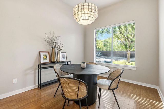 2911 Corbin LN, Austin, TX 78704