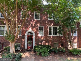 1741 N TROY ST #8-422, Arlington, VA 22201