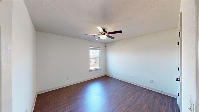 22 Blue Stem Lane, Bentonville, AR 72712