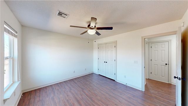 22 Blue Stem Lane, Bentonville, AR 72712