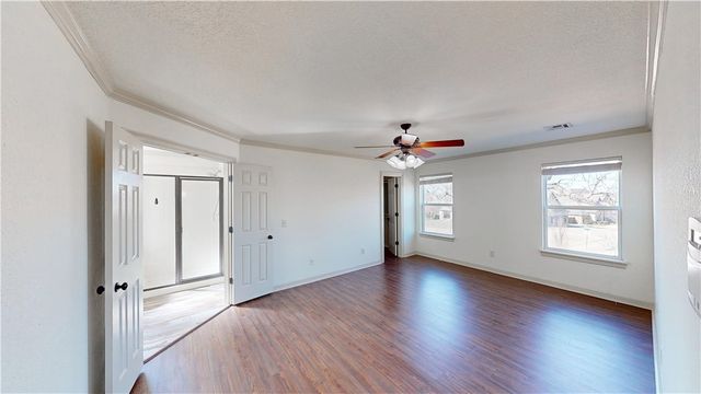 22 Blue Stem Lane, Bentonville, AR 72712