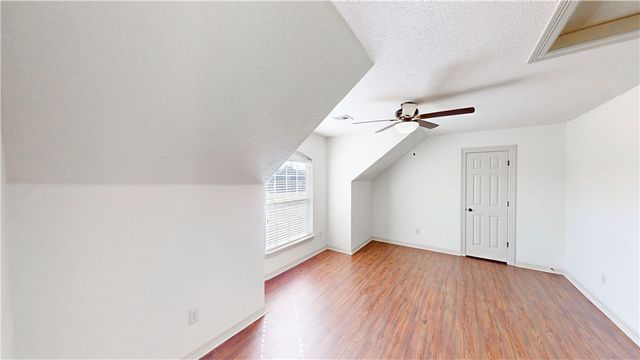 22 Blue Stem Lane, Bentonville, AR 72712