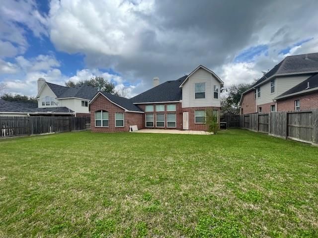 8519 Babbling Brook Court, Sugar Land, TX 77479