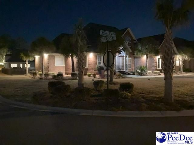 2129 Kristens Channel, Florence, SC 29501