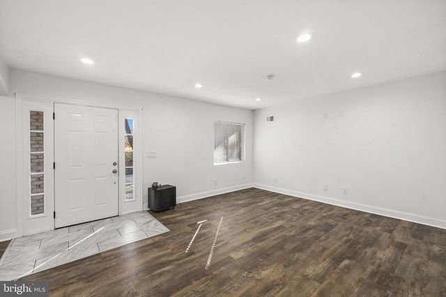 44 RAVENWOOD DR, Fredericksburg, VA 22406