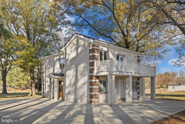 44 RAVENWOOD DR, Fredericksburg, VA 22406