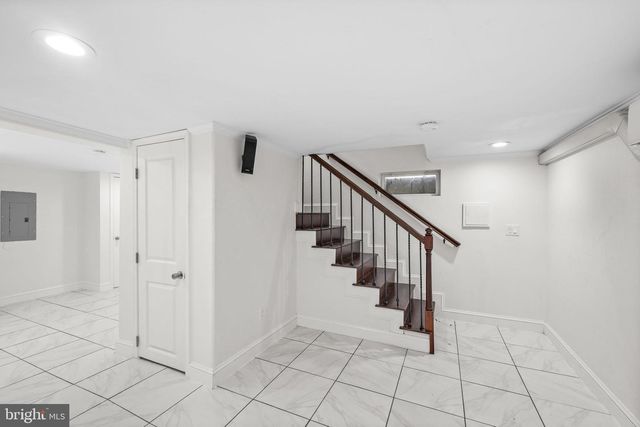 44 RAVENWOOD DR, Fredericksburg, VA 22406