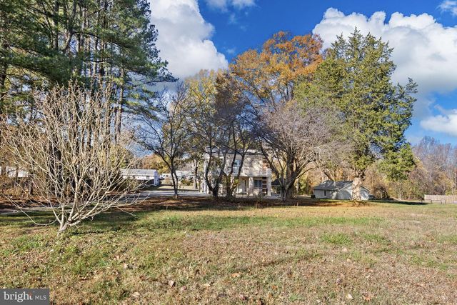 44 RAVENWOOD DR, Fredericksburg, VA 22406