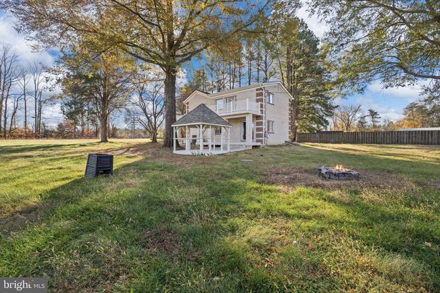 44 RAVENWOOD DR, Fredericksburg, VA 22406