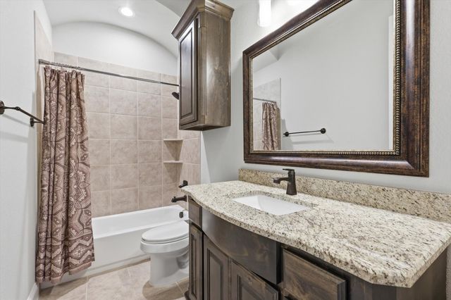 328 Sedona Falls Drive, Sunnyvale, TX 75182