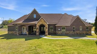 328 Sedona Falls Drive, Sunnyvale, TX 75182