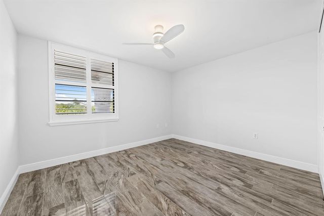 1502 Whitehall Drive 403, Davie, FL 33324