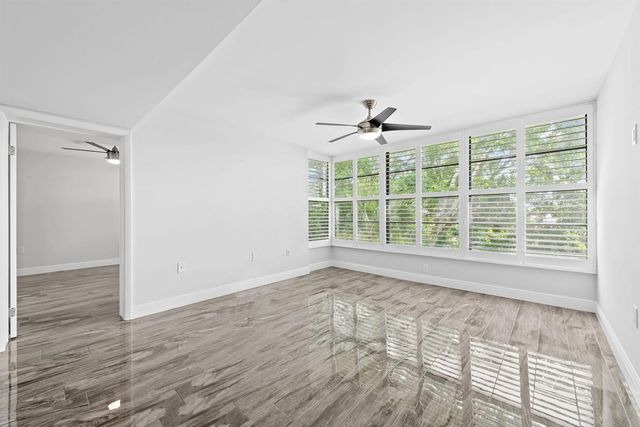 1502 Whitehall Drive 403, Davie, FL 33324
