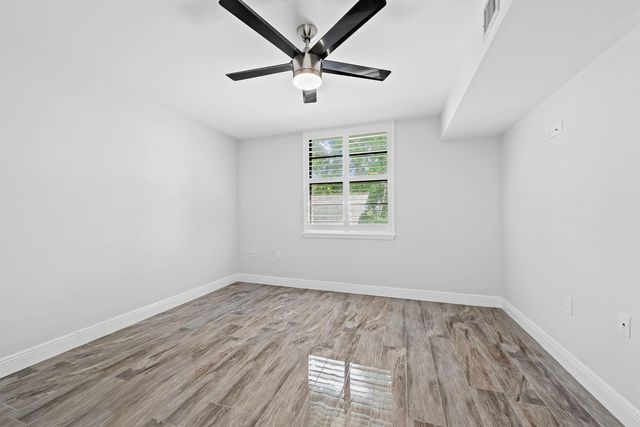 1502 Whitehall Drive 403, Davie, FL 33324