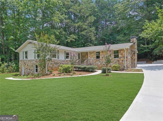 2270 Addison Road NE, Marietta, GA 30066
