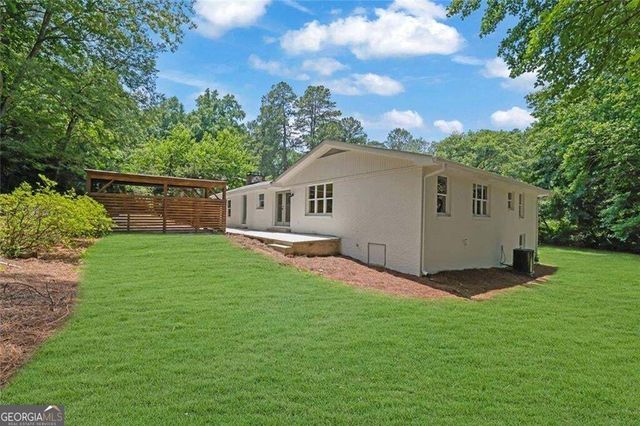 2270 Addison Road NE, Marietta, GA 30066