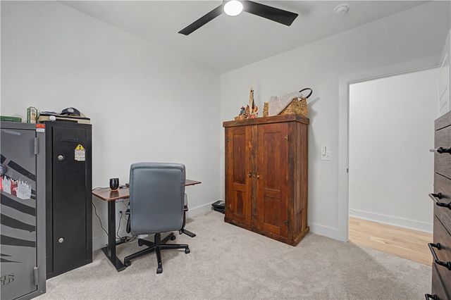 2055 Collins Drive, Pea Ridge, AR 72751
