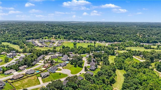 2055 Collins Drive, Pea Ridge, AR 72751