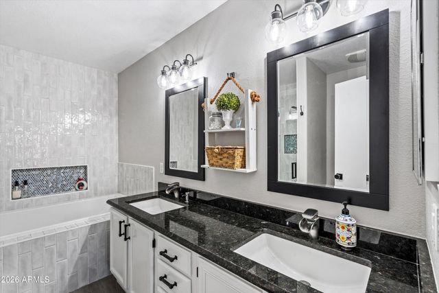 19058 N 23RD Place, Phoenix, AZ 85024