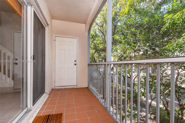 5610 NW 114th Pl 218, Doral, FL 33178