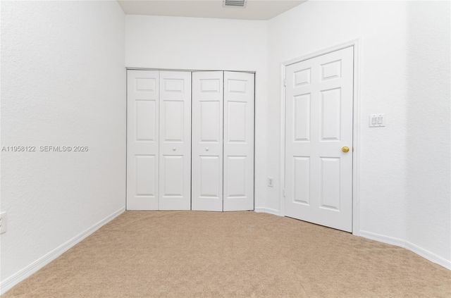 5610 NW 114th Pl 218, Doral, FL 33178