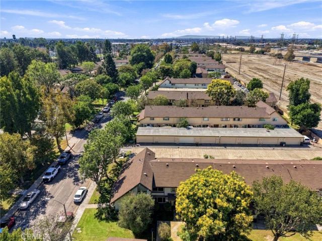 9753 Karmont, South Gate, CA 90280