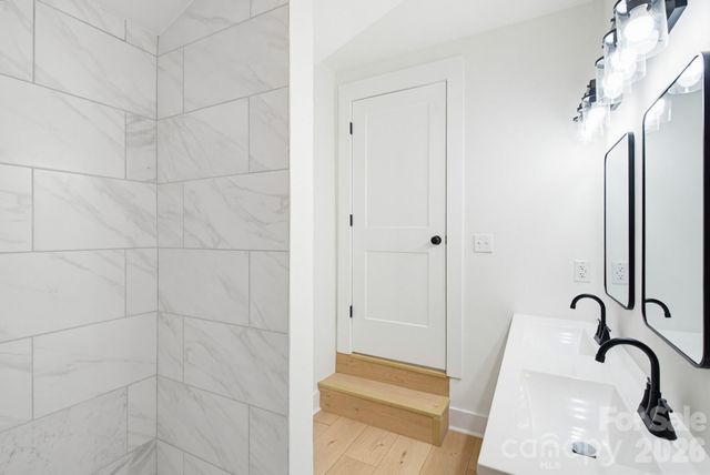2622 Hemphill Street, Charlotte, NC 28208